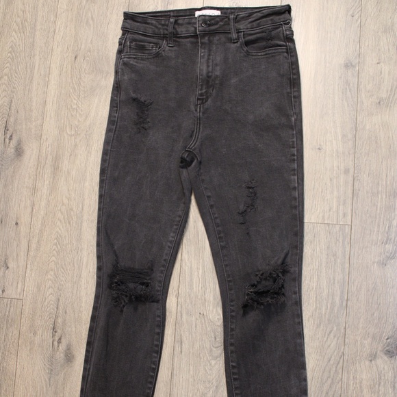 0377 Cello Women’s High-Rise Distressed Skinny Jeans | Black Wash | Size 7 - Picture 1 of 10